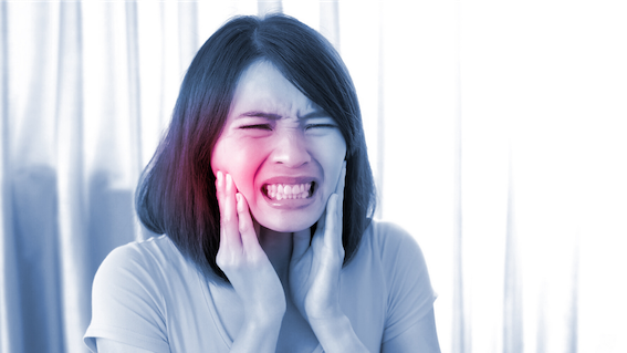 7 easy hacks to avoid dental diseases